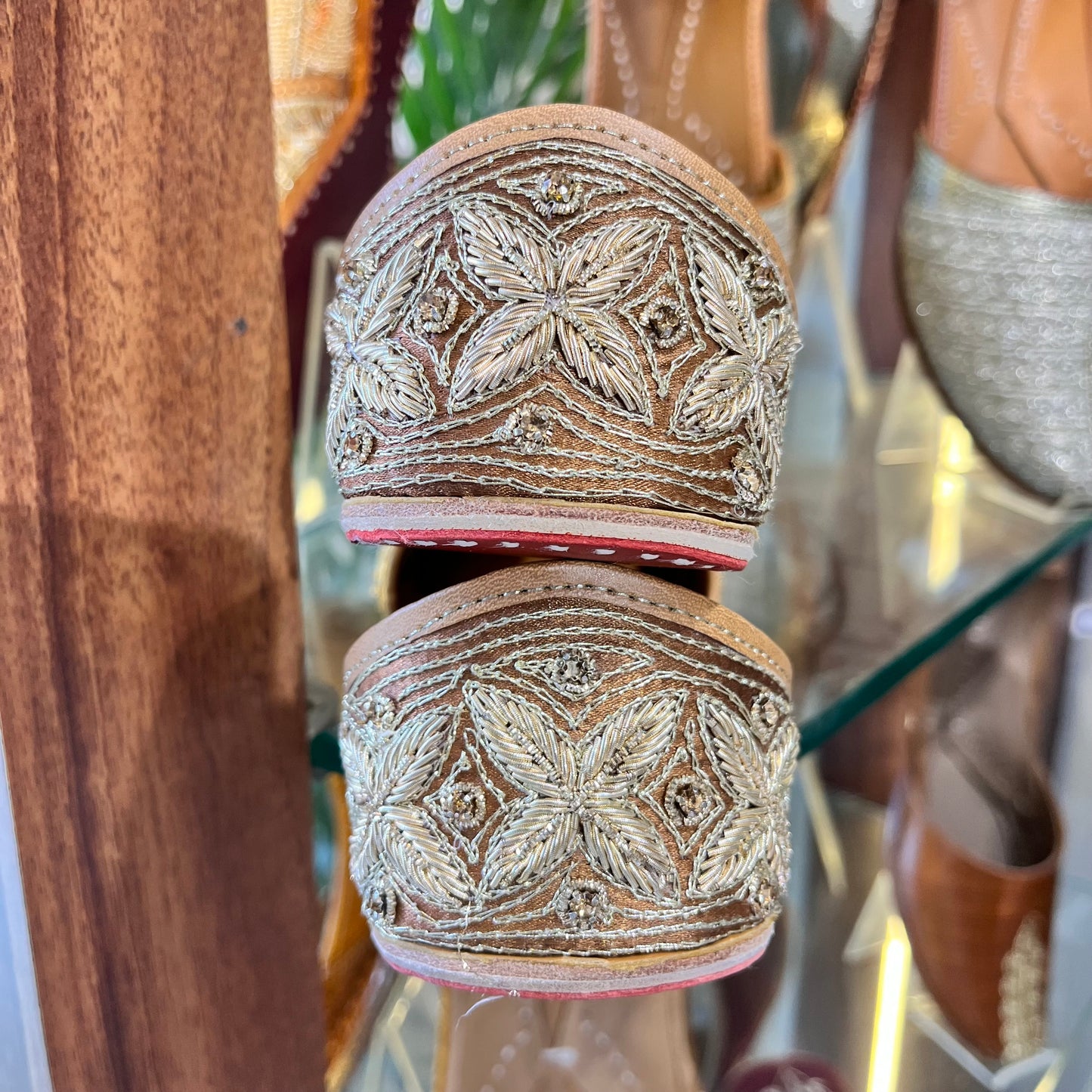 Golden Heritage jutti