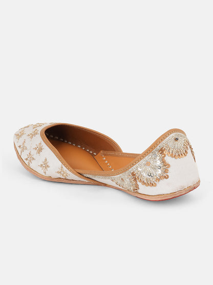 Sitara Jutti