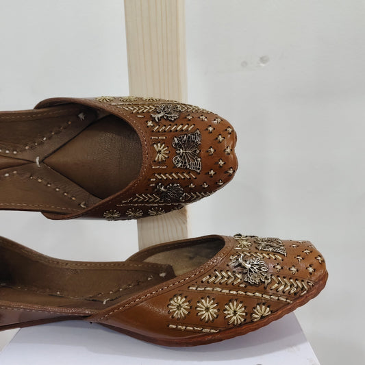 Banjara Jutti
