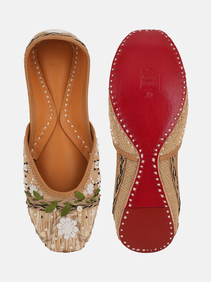 BOHO JUTTI