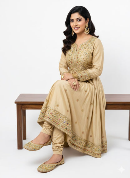 golden wedding jutti