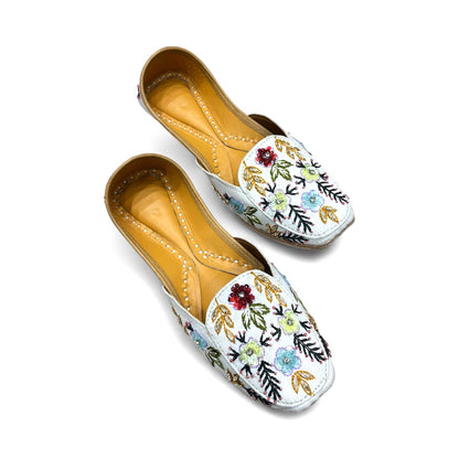 White Floral Loafer Jutti