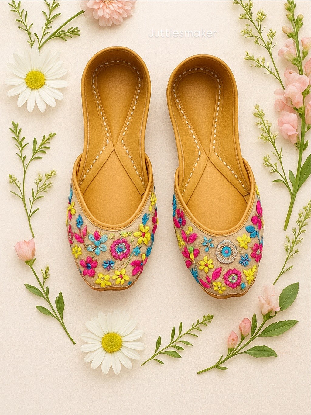 phoolwari glow jutti